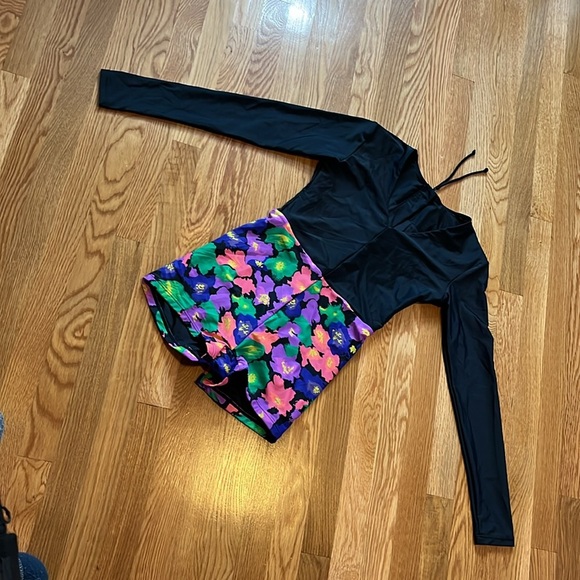 Free People x  Atmosea Bloom Surf Suit Size M  NWT - Picture 10 of 16